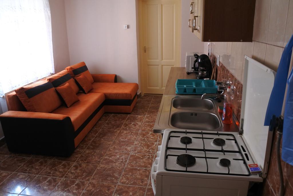 Kisasszony apartman Eger Zewnętrze zdjęcie
