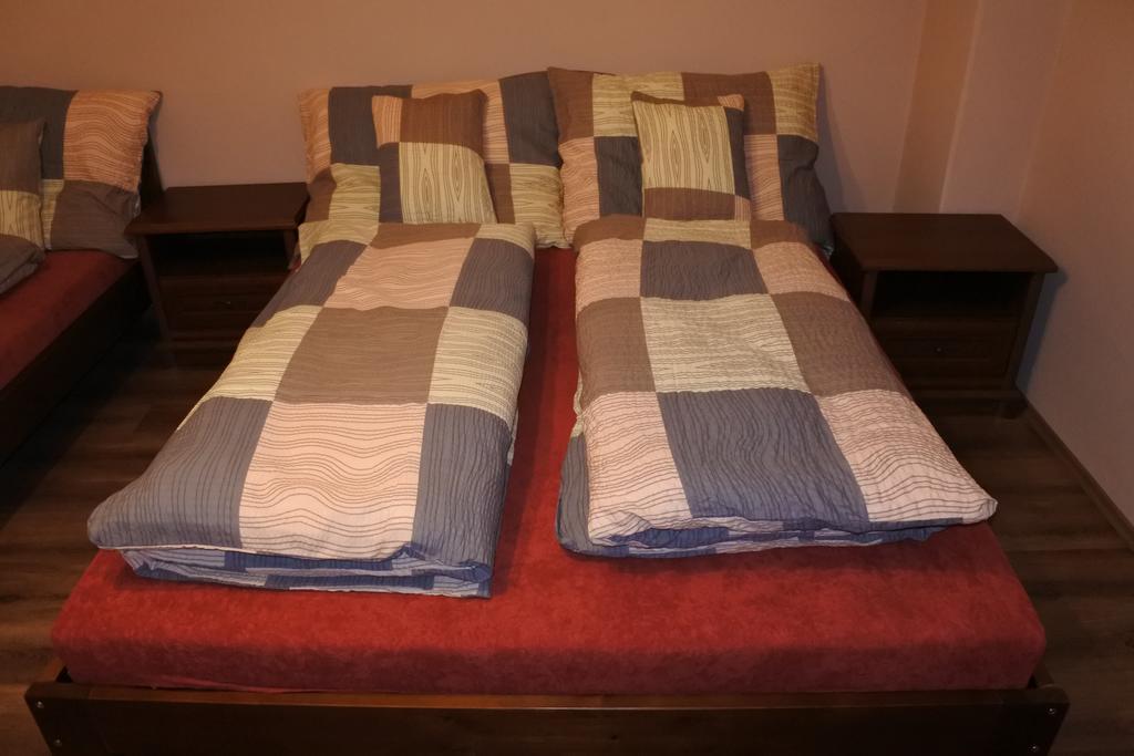Kisasszony apartman Eger Zewnętrze zdjęcie